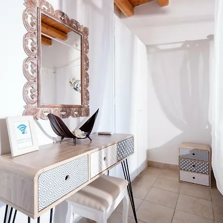 Ionian Grand Tatil Evi